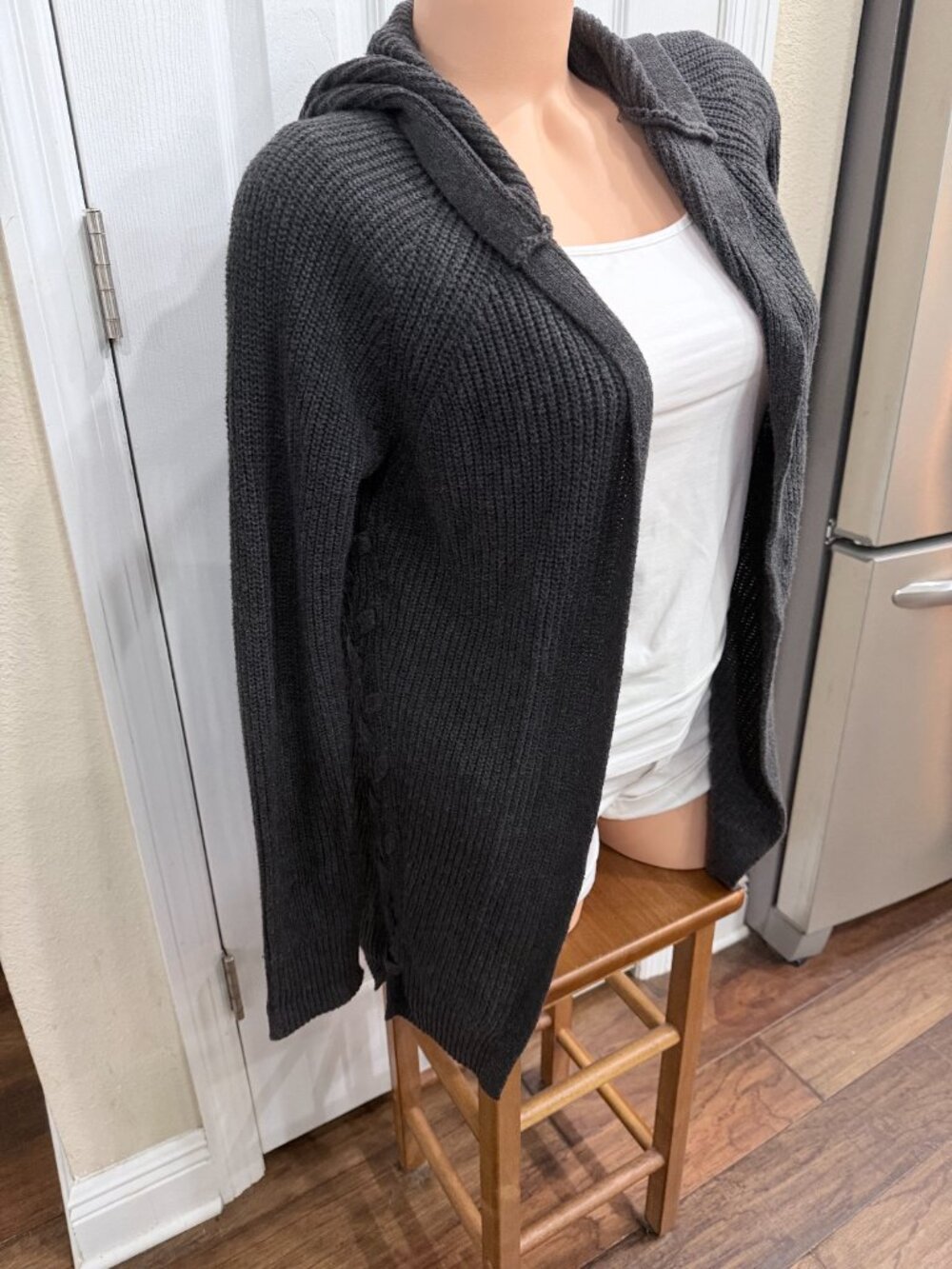 Simply Vera Vera Wang XS Gray Hooded Lace Up Chunky Knit Cardigan Sweater - Picture 2 of 16